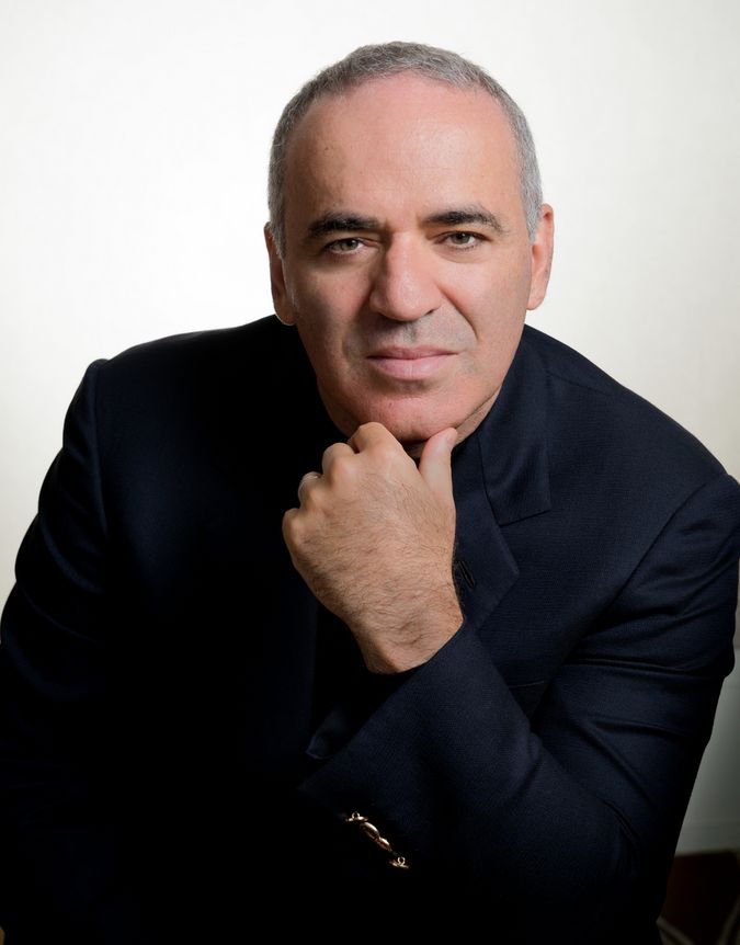 Kasparov Garry  World rights cleared - no photo credit necessary