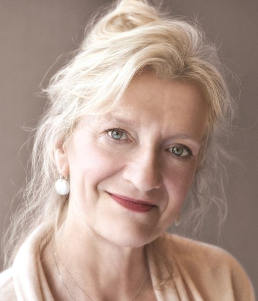 Elizabeth Strout