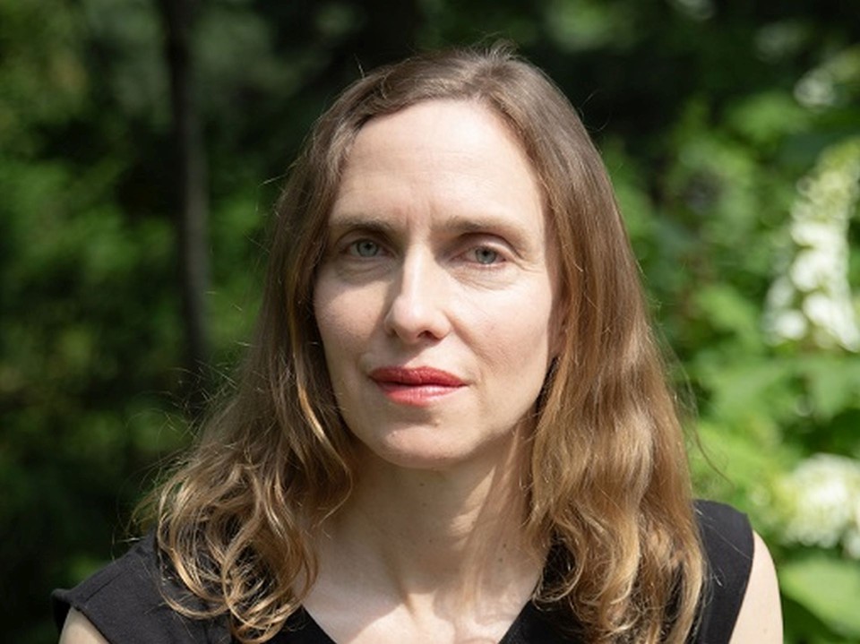 Deborah Lutz
